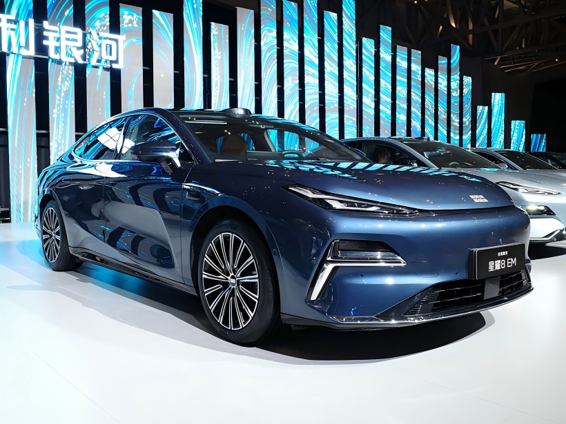 Geely Galaxy Xingyao 8 EM, Malaking PHEV na may EM-P Hybrid, naglulunsad Mayo